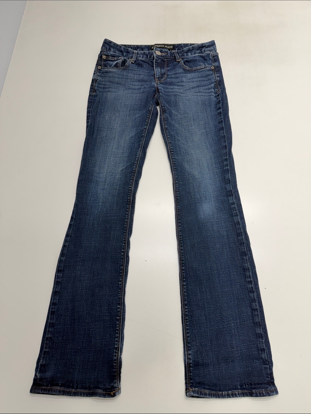 EXPRESS Women’s 4 BARELY BOOT Low Rise Blue Jeans